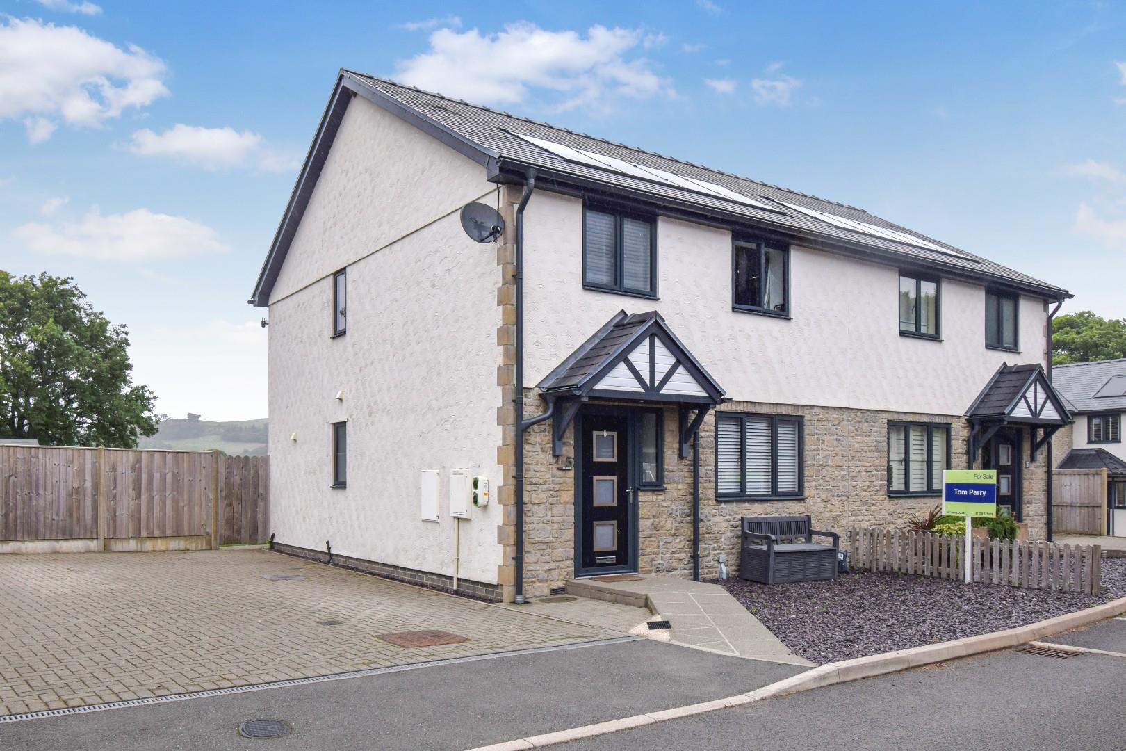 Llys Maesydd, Llandrillo, Corwen